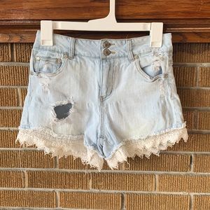 Women’s Celebrity Pink Jean Shorts
